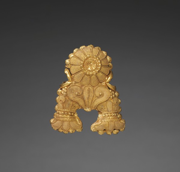 Triratna Pendant, 185-72 BC. India, Uttar or Madhya Pradesh, Sunga Period (185-72 BC). Gold;