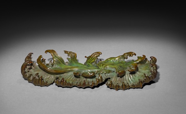 Taoist Immortal He Xiangu, 1700s. China, Qing dynasty (1644-1911). Boxwood with stained ivory base;
