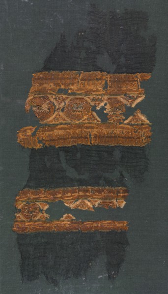 Tiraz with gold, 1075-1099. Egypt, Fatimid period. Plain weave with inwoven tapestry weave: linen,