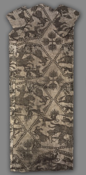 Fragment of a Caftan, 935-1055. Iran or Iraq, Buyid period, 10th-11th Century. Lampas weave, silk;