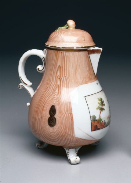 Covered Jug, c. 1780. Niderviller Factory (French). Hard-paste porcelain with enamel and gilt