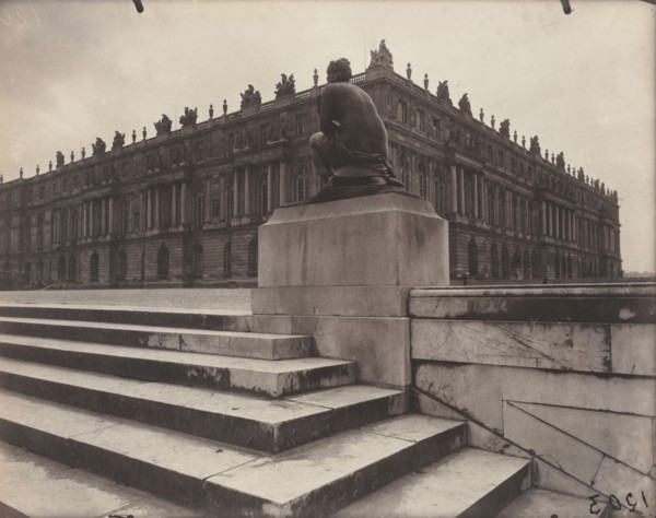 Versailles, Chaste Venus, 1922-1923. Eugène Atget (French, 1857-1927). Albumen print, gold toned;