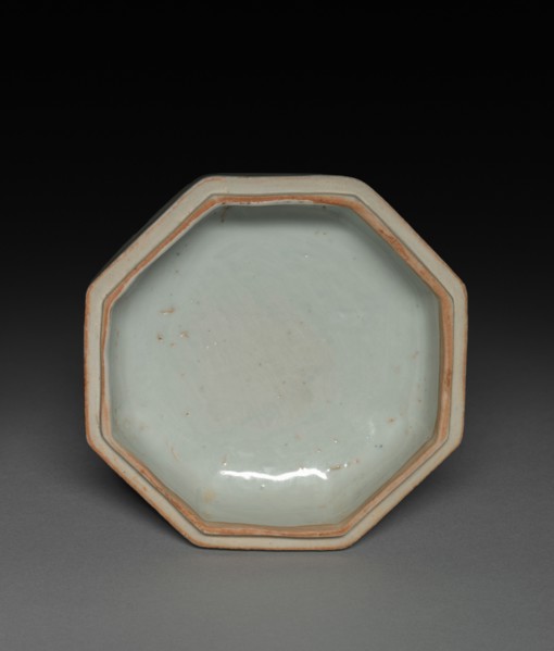 Hexagonal Covered Box with Lions in Relief: Qingbai Ware, 1300-1325. China, Jiangxi province,
