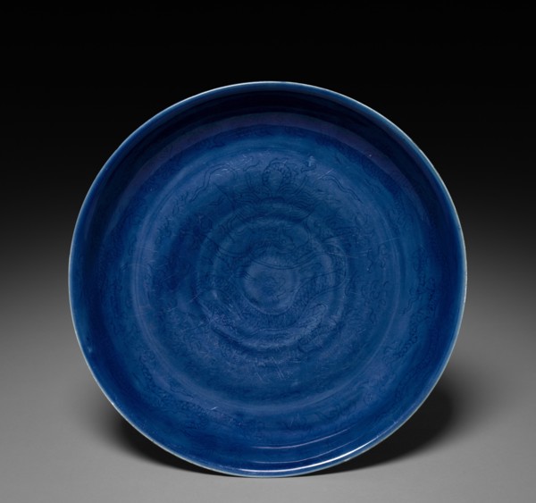 Dish with Dragon and Clouds, 1522-1566. China, Jiangxi province, Jingdezhen kilns, Ming dynasty