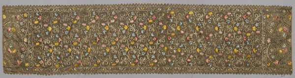 Christening Mantle (?), late 1500s. Italy, late 16th century. Silk, gold thread; embroidery: