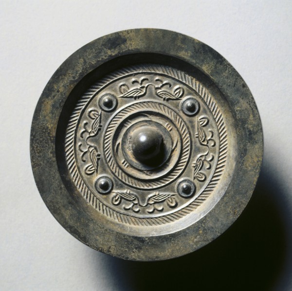 Mirror with Four Nipples and Eight Birds, 1st century BC. China, Western Han dynasty (202 BC-AD 9).