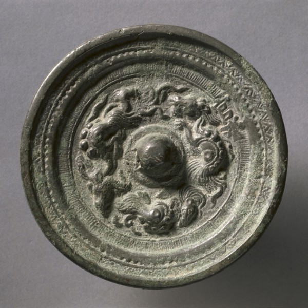 Mirror with Three Dragons