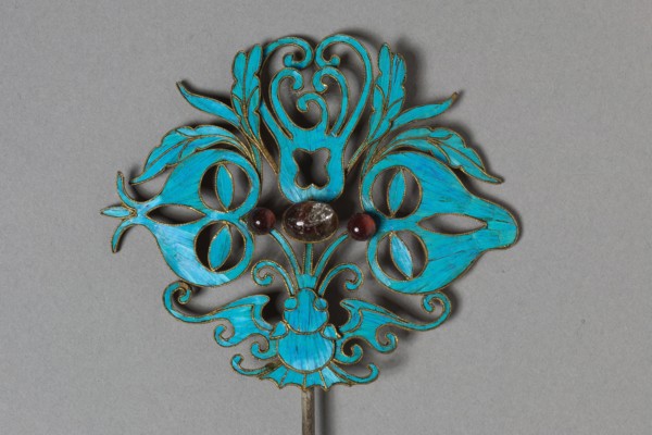 Headdress Ornament, 1800s-1900s. China, Qing dynasty (1644-1911). Gilt copper-silver alloy