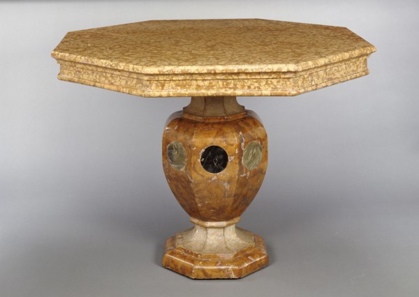 Octagonal Table; Mantua, possibly, Italy; about 1550; Rosso di Verona inlaid with nero antico and cipollina marble