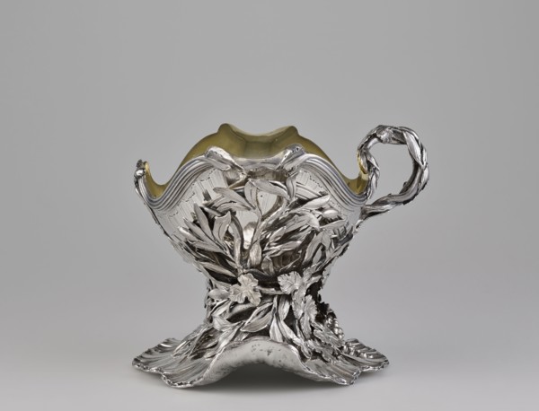 Sauceboat on Stand; Jean-Baptiste-François Chéret, French, 1728 - after 1791, master 1759), Paris, France; 1762; Silver
