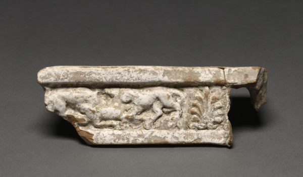 Miniature Altar with Animal Combat; Tarentum, Taras, South Italy; 525 - 475 B.C; Terracotta with white pigment and polychromy
