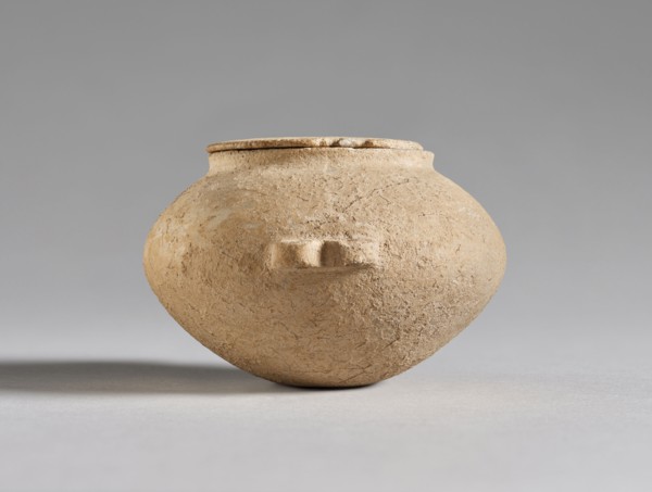 Lidded Spherical Box; Cyclades, Greece; 2700 - 2200 B.C; Marble; 7.6 × 11.7 cm, 3 × 4 5,8 in