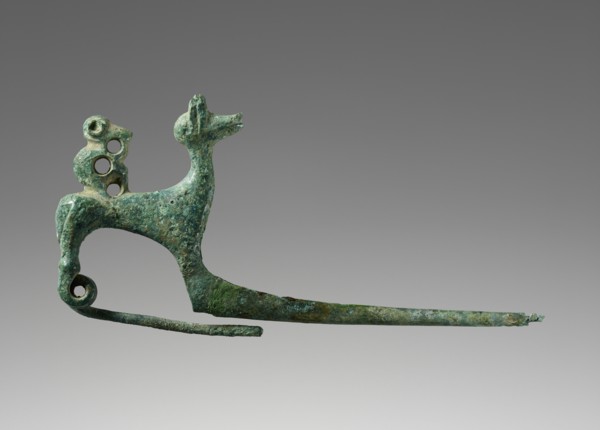 Pin Shaped as a Dog with a Monkey; Etruria; 700–650 B.C; Bronze; 3.8 × 7.6 × 2 cm, 1 1,2 × 3 × 13,16 in