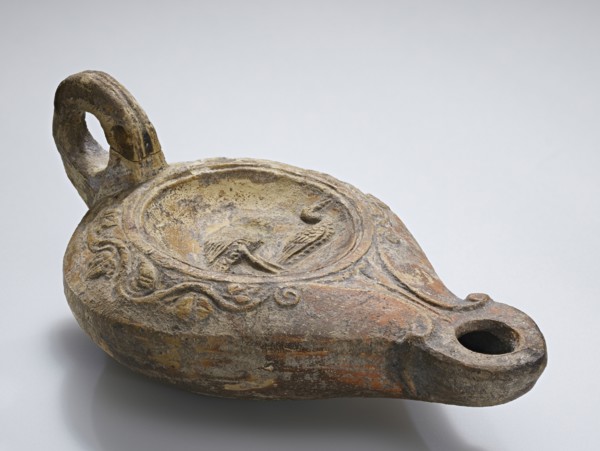 Lamp; North Africa, Tunisia; about late 1st - 2nd century; Terracotta; 5.4 × 7.9 × 13.5 cm, 2 1,8 × 3 1,8 × 5 5,16 in