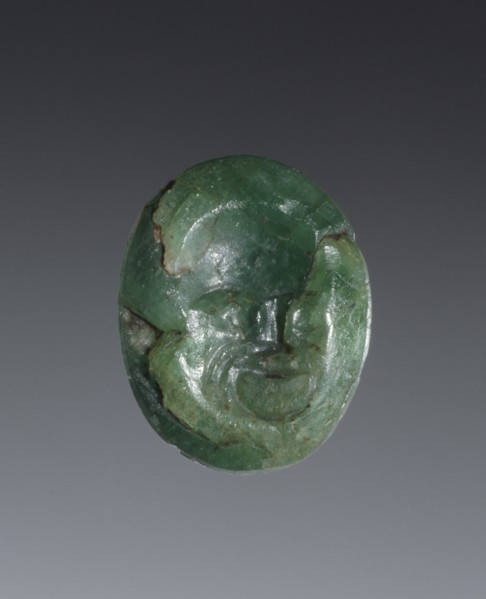 Engraved Gem; 1st century; Emerald; 0.8 × 0.6 × 0.4 cm, 5,16 × 1,4 × 1,8 in