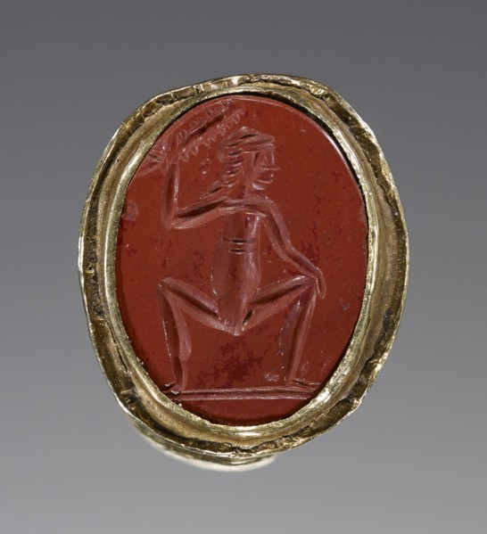 Engraved Gem and Ring; Italy; 2nd century; Gem: Jasper; Ring: Gold; 1.2 x 1.6 cm, 1,2 x 5,8 in
