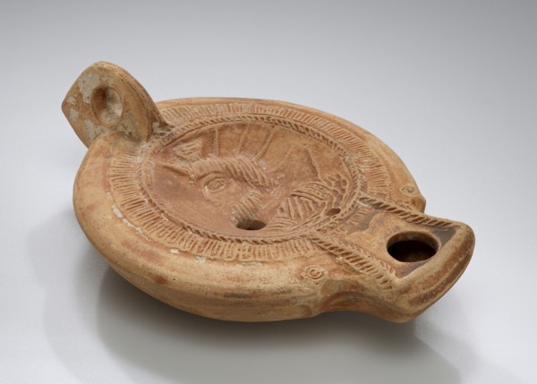 Lamp, North Africa; 1st - 4th century; Terracotta; 2.3 x 8.2 x 11.6 cm, 7,8 x 3 1,4 x 4 9,16 in