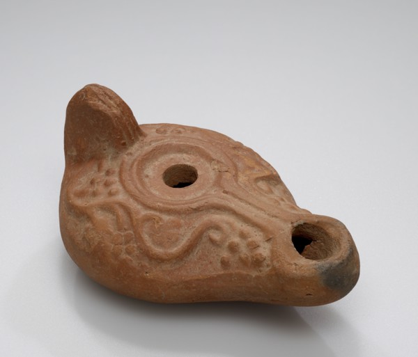 Lamp, Anatolia; 1st - 4th century; Terracotta; 2.2 x 5.5 x 8 cm, 7,8 x 2 3,16 x 3 1,8 in