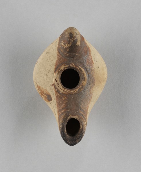 Lamp, Asia Minor; 1st - 4th century; Terracotta; 3 x 5.2 x 8 cm, 1 3,16 x 2 1,16 x 3 1,8 in