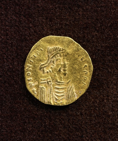 Coin; Constantinople, Asia Minor; 641 - 668; Gold