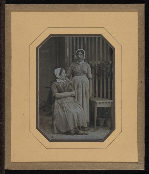 Portrait of Two Servants: Lisette Gilliard and Susette; Jean-Gabriel Eynard, Swiss, 1775 - 1863, 1847 - 1850; Daguerreotype