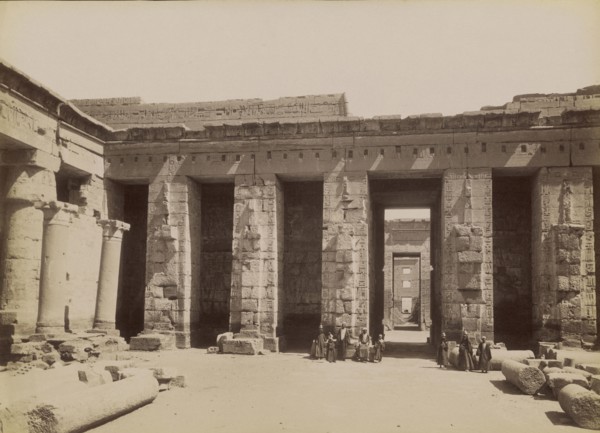 Medinet Habu, Second Court on the East Side , Medinet Habout, Deuxième Cour Cote Est; Antonio Beato, English, born Italy