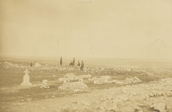 Plateau of Sebastopol XI; Roger Fenton, English, 1819 - 1869, 1855; Salted paper print; 21.8 x 33.3 cm 8 9,16 x 13 1,8 in