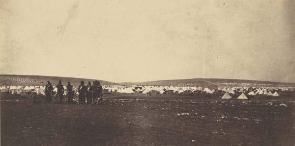 Picquet House, Cathcarts Hill from General Bousquets Quarters; Roger Fenton, English, 1819 - 1869, 1855; Salted paper print