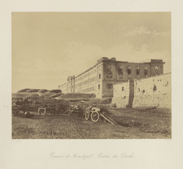 Barracks of Sebastopol. Entry to the Docks., Caserne de Sevastopol. Entree des Docks, Léon-Eugène Méhédin, French, 1828 - 1905