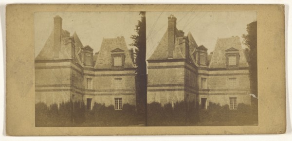 Chateau fontainebleau; French; about 1860; Salted paper print, albumenized