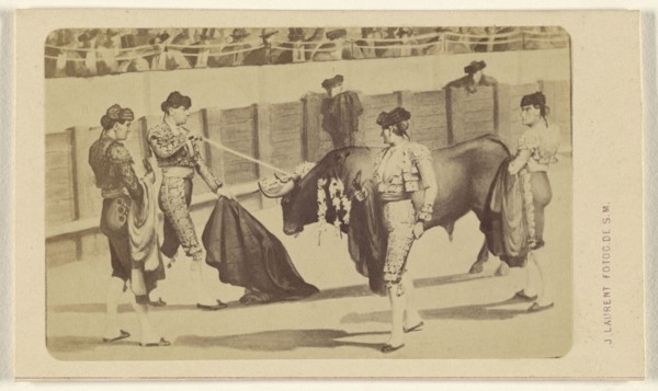 Le Finale. The Espara killing the Bull; Juan Laurent, French, 1816 - 1886, about 1865; Albumen silver print