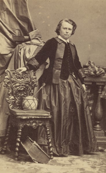 Rosa Bonheur; André Adolphe-Eugène Disdéri, French, 1819 - 1889, 1861 - 1864; Albumen silver print