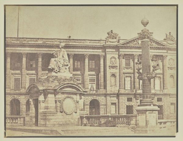 Statue of Lille, Place de la Concorde; Hippolyte Bayard, French, 1801 - 1887, Paris, France; 1847; Salted paper print