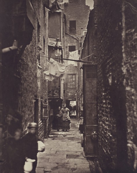 Close, No. 37 High Street; Thomas Annan, Scottish,1829 - 1887, Glasgow, Scotland; negative 1868 - 1871; print 1877; Carbon
