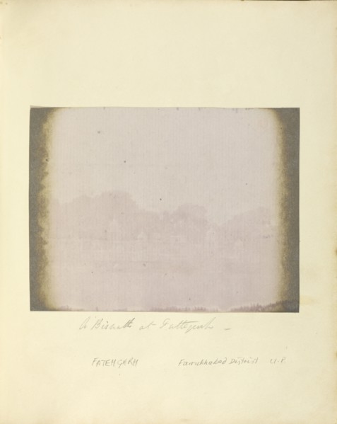 A Bismuth at Fategarh; British, active India about 1843; India; 1843 - 1845; Salted paper print from a paper negative