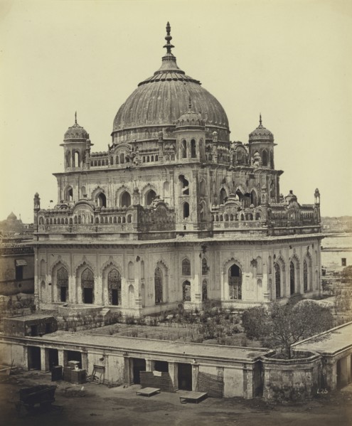 The Tomb of Saadat Ali in the Kaiserbagh Palace; Felice Beato, 1832 - 1909, Henry Hering, 1814