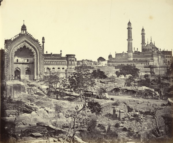 Rumi Darwaza and The Imambara; Felice Beato, 1832 - 1909, Henry Hering, 1814 - 1893, India; 1858