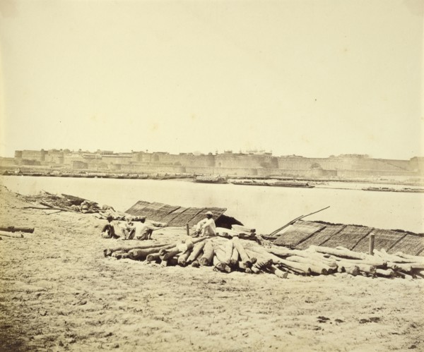 The Agra Fort from Across the Jumna River; Felice Beato, 1832 - 1909, Henry Hering, 1814 - 1893