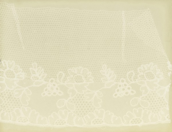 Lace; William Henry Fox Talbot, English, 1800 - 1877, Reading, England; 1844; Salted paper print; 16.5 × 21.3 cm