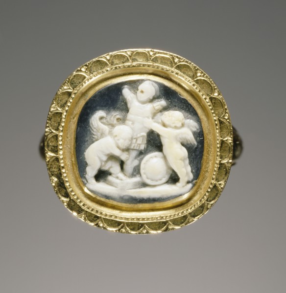 Two Cupids Erecting a Military Trophy; Roman Empire; 1st century; Onyx set in modern gold ring; 1.2 cm