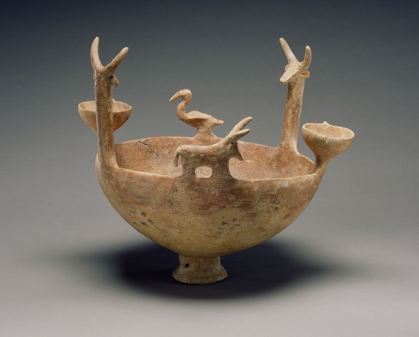Bowl with Cattle and a Vulture; Cyprus; 2300 - 1900 B.C; Terracotta; 34.6 x 30 cm, 13 5,8 x 11 13,16 in