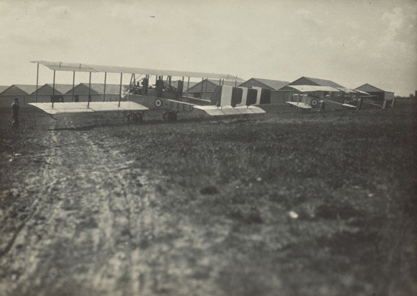 Caproni Ca. 36 airplane; Fédèle Azari, Italian, 1895 - 1930, Italy; 1914 - 1929; Gelatin silver print; 11.4 x 16.3 cm