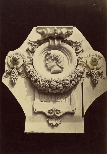 Médaillons - Tympans des arcades du rez-de-chaussée, facade principale, Louis-Émile Durandelle, French, 1839 - 1917, Paris