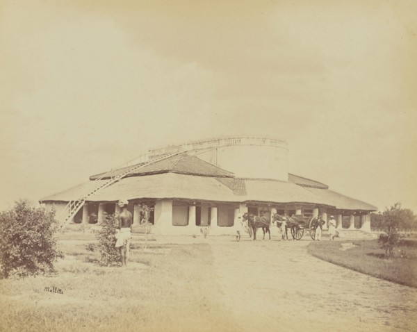 Planter's Bungalow; Oscar Mallitte, British, about 1829 - 1905, active Allahabad, India 1870s, Allahabad, India; 1877; Albumen