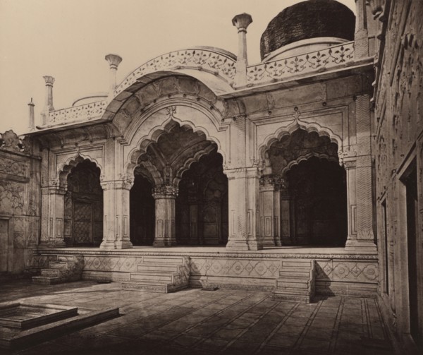 The Motee Musjid in the Palace; Samuel Bourne, English, 1834 - 1912, London, England; 1877; Woodburytype; 14.5 x 17.2 cm