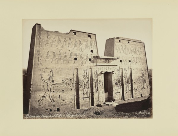 Pylône du temple d'Edfou, égypte, Félix Bonfils, French, 1831 - 1885, 1870s; Albumen silver print