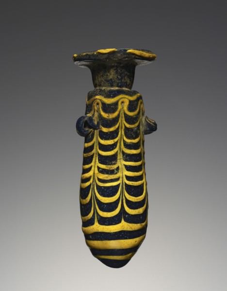 Alabastron; Workshop in the Mediterranean, perhaps Italy; 4th - 1st century B.C; Glass; 5.5 cm, 2 3,16 in