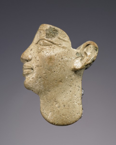 Head Inlay; Egypt; 1540 - 1075 B.C; Glass; 2.6 cm, 1 in