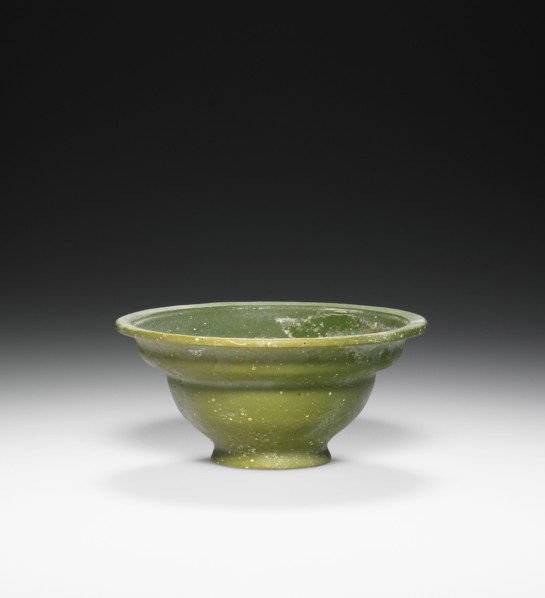 Bowl; Eastern Mediterranean or Italy; end of 1st century B.C. - beginning of 1st century A.D; Glass; 3.3 x 7.3 cm