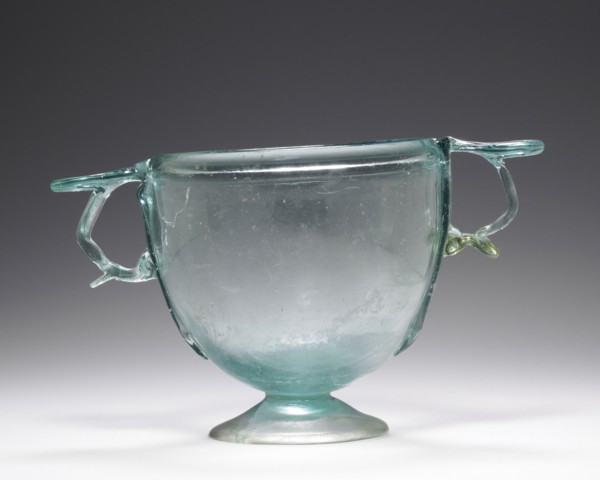 Skyphos; Eastern Mediterranean; 1st century; Glass; 8.3 x 8.5 cm, 3 1,4 x 3 3,8 in